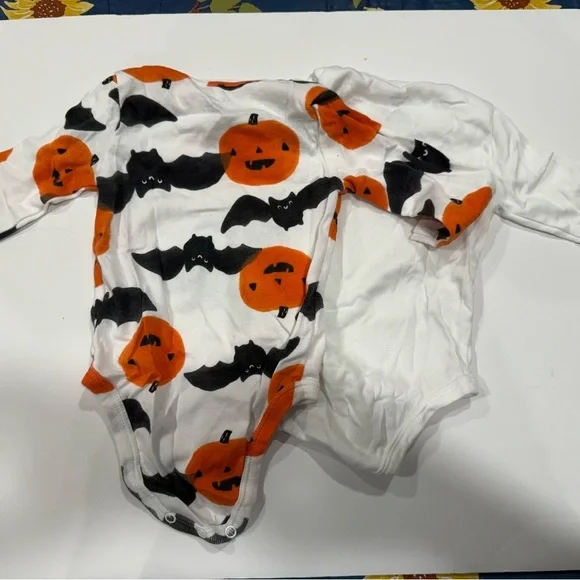 My First Halloween 2 Bodysuits Carters Long Sleeve Tee 1st Top Boys Girls 12M - Picture 2 of 4